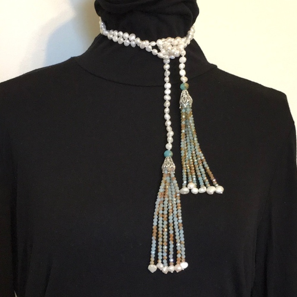 Gorgeous Genuine Freshwater Pearl & Crystal Lariat - Picture 2 of 8